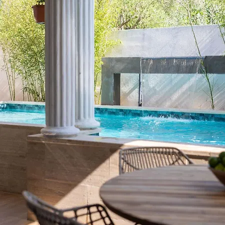 Hanna With A Private Heated Pool