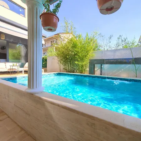 Hanna With A Private Heated Pool *