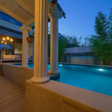 Hanna With A Private Heated Pool شقة كرك