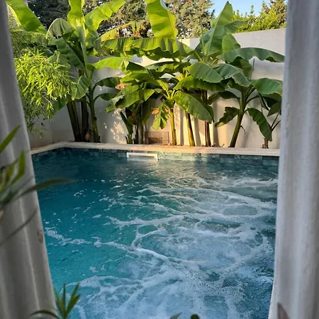 Hanna With A Private Heated Pool